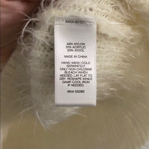 Express Fuzzy neck tank - Picture 4 of 6